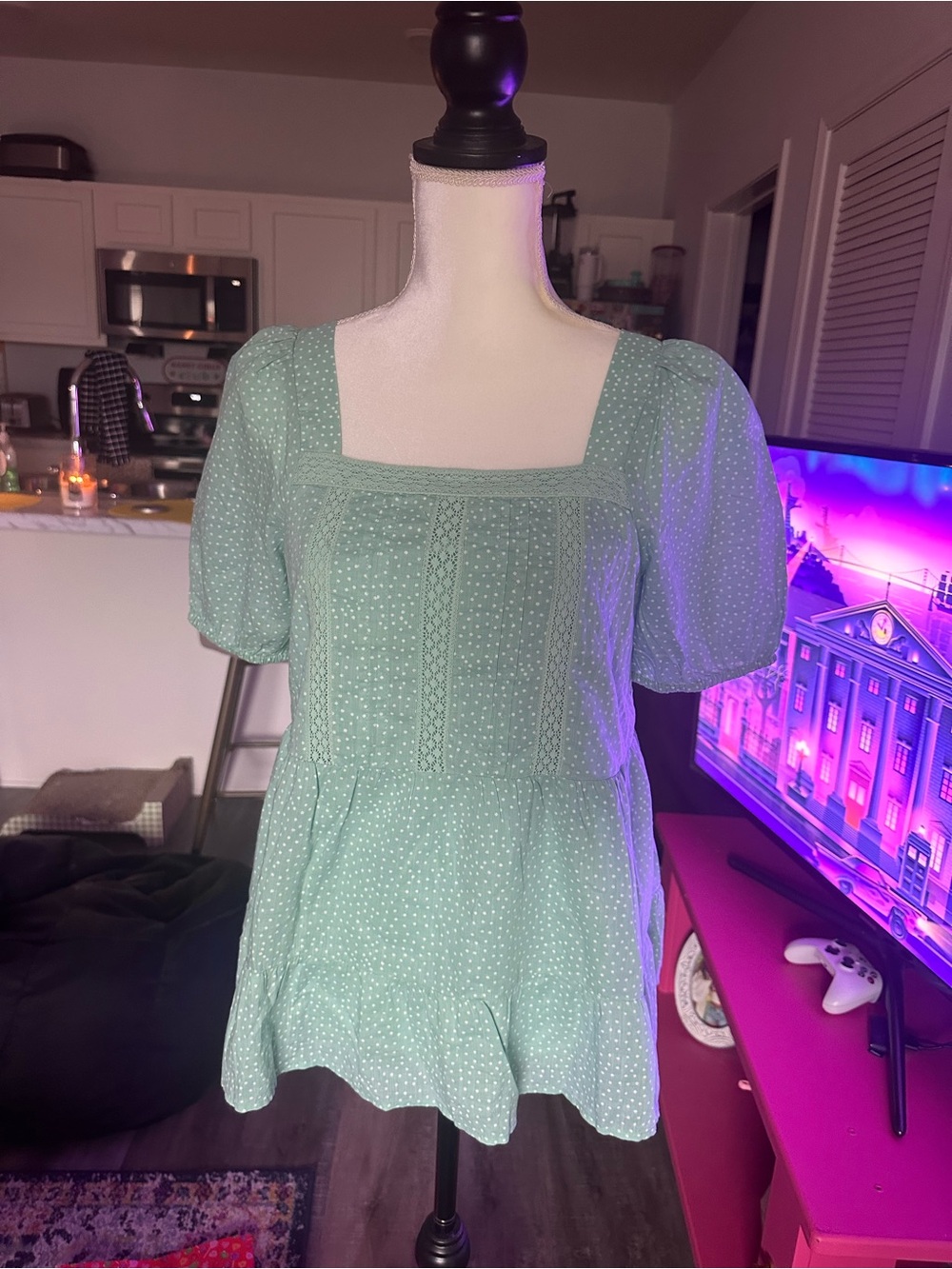 LOFT Green Square-Neck Puff Sleeve Peplum Top